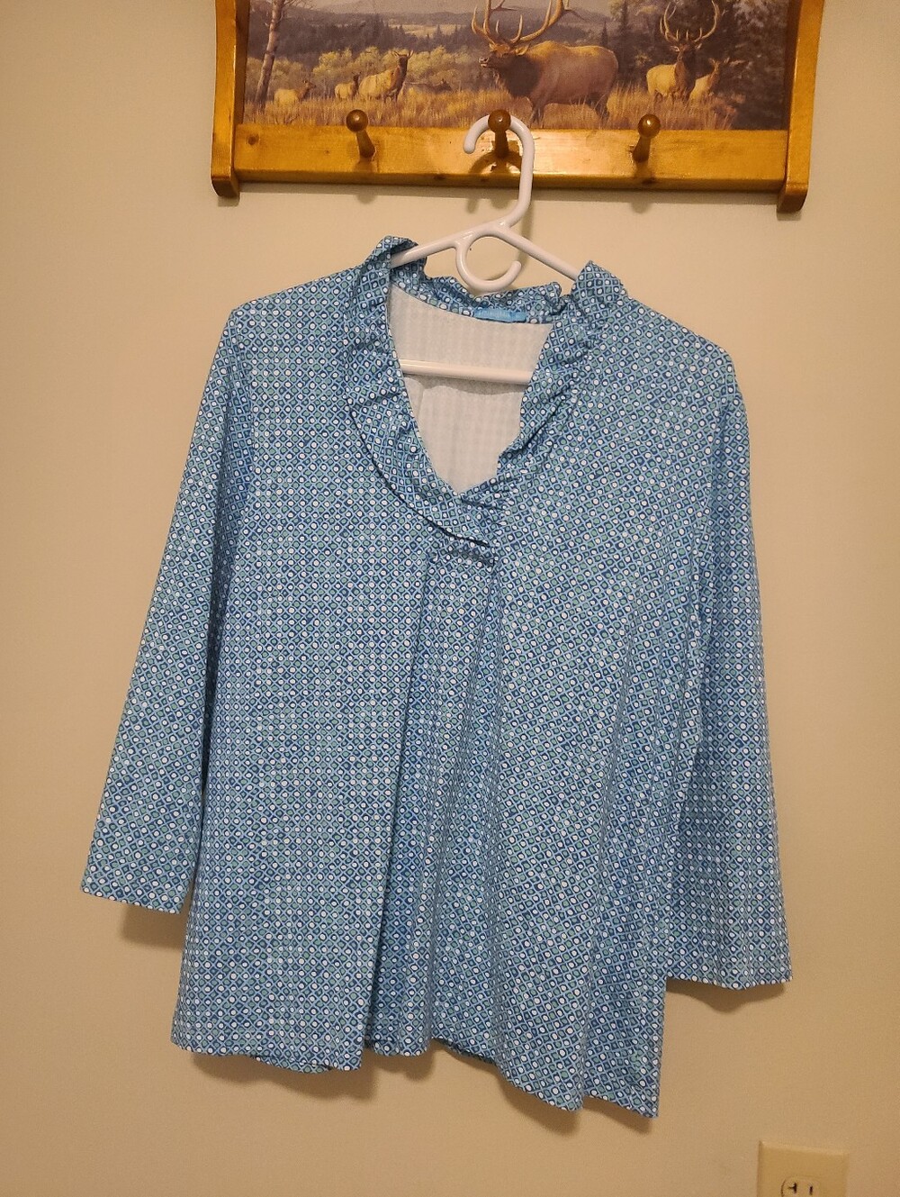 J. McLaughlin Blue and Green Printed Ruffle Neck Top